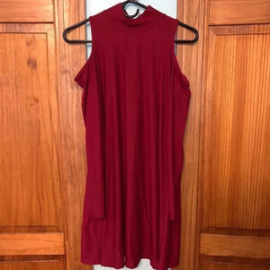 💥5/$10💥 PLANET GOLD Burgundy Mock Neck Cold Shoulder Dress Sz Med
